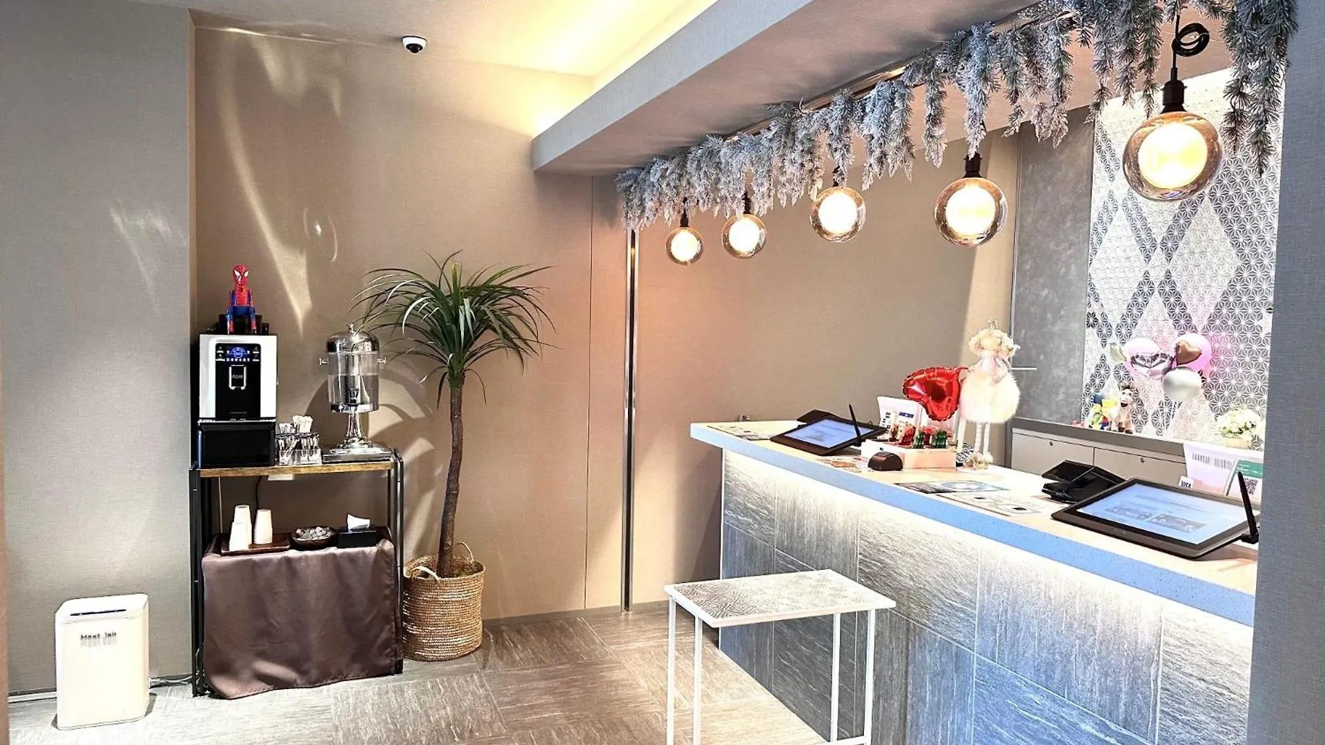 Dynasty Hotel & Resort Osaka